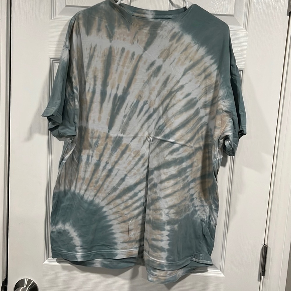 Tshirt it is oversized